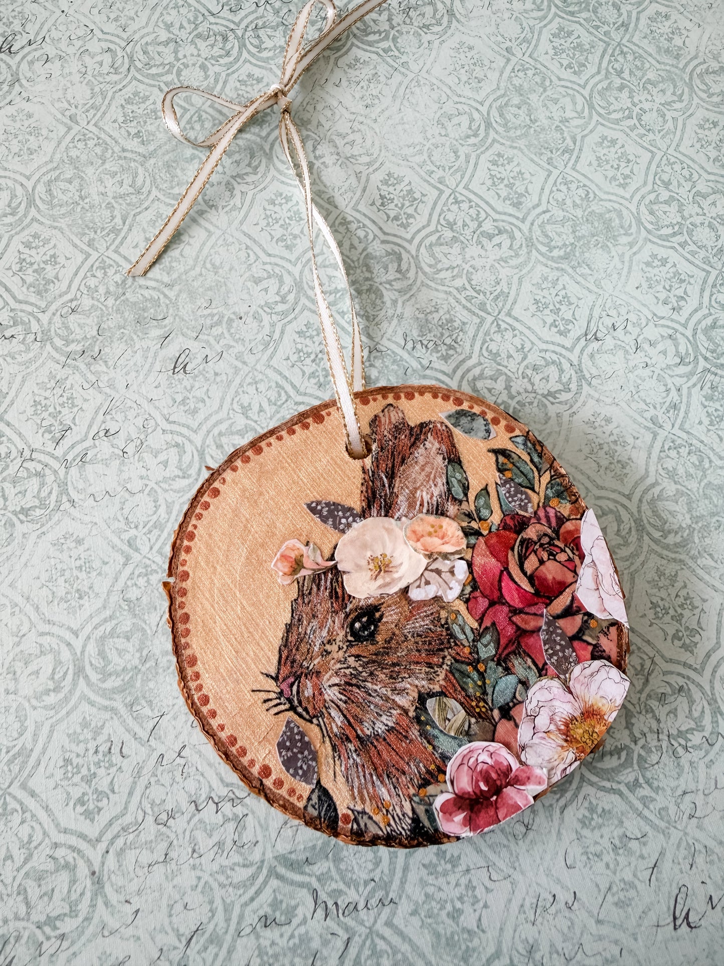 flower-crowned bunny